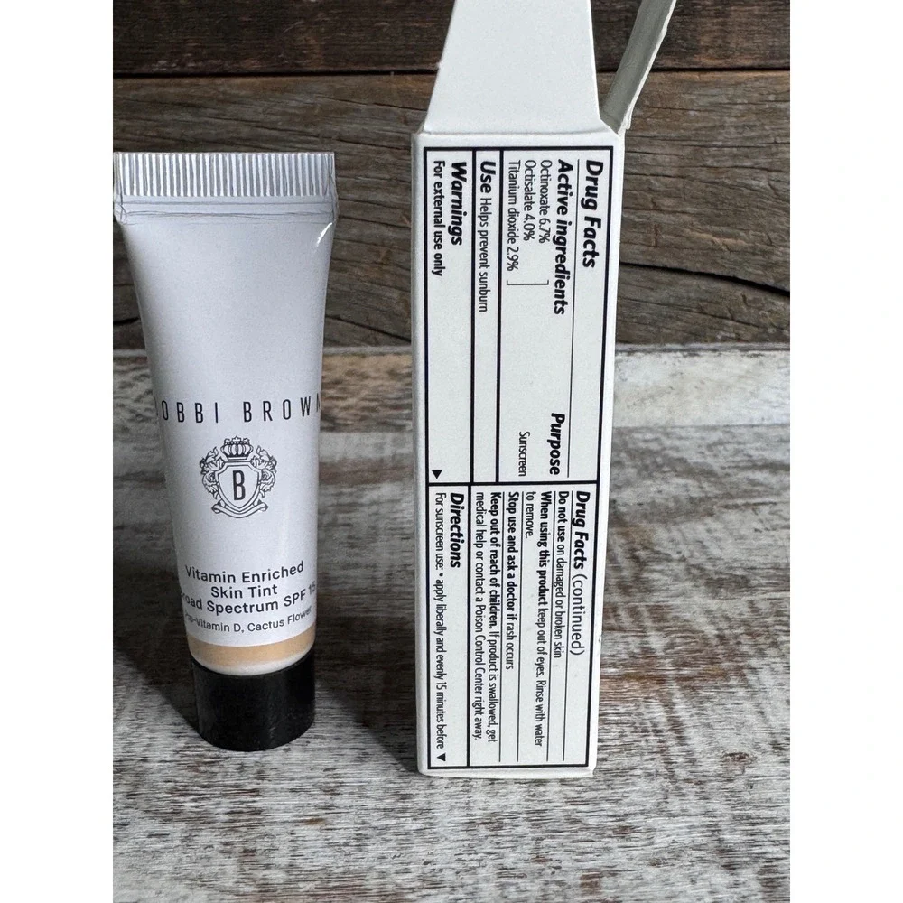 Bobbi Brown Vitamin Enriched Skin Tint Light 1 Travel Mini 7ml MSRP $15